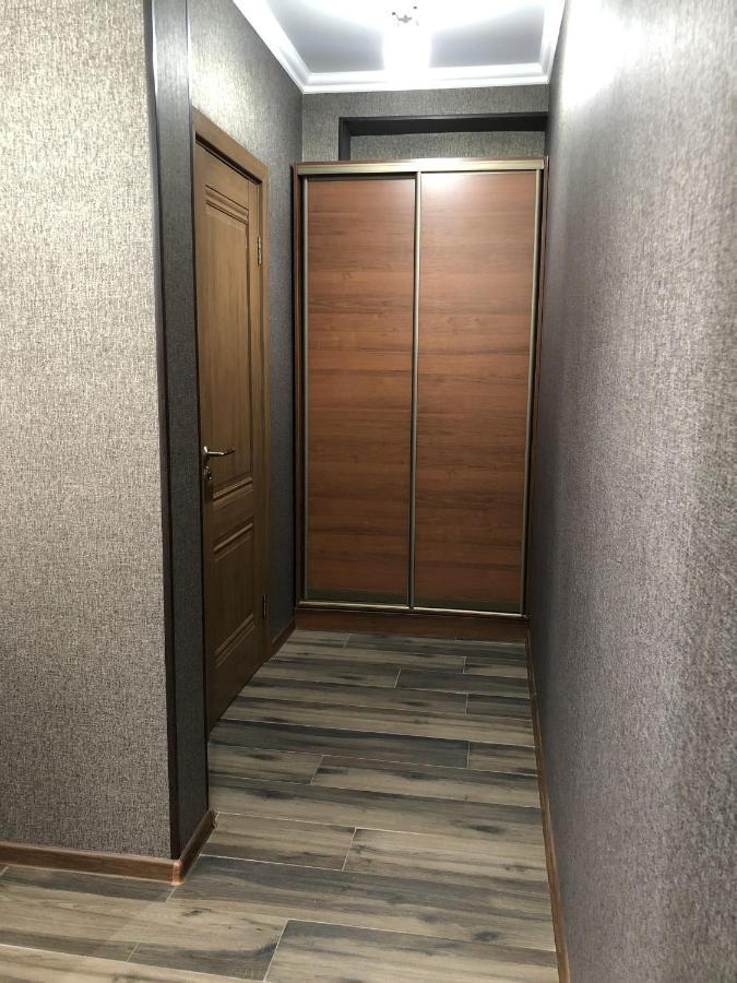 Гостевой Дом Siella Hotell Sukhumi Exteriör bild