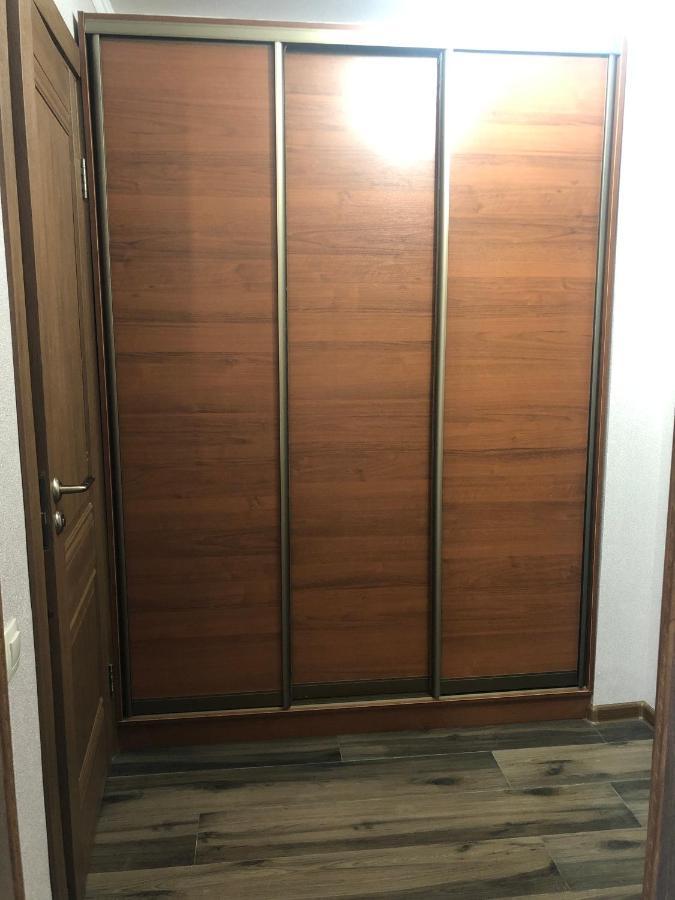 Гостевой Дом Siella Hotell Sukhumi Exteriör bild